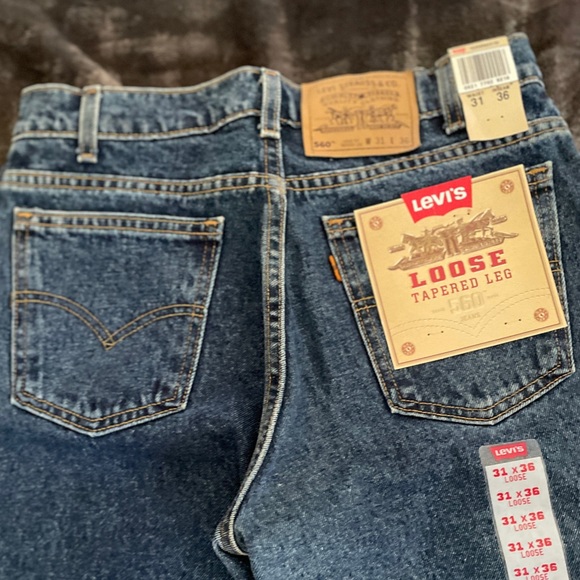 NWT 560 LEVI’S Comfort Fit Men’s Tapered Legs 31 x 36. - Picture 6 of 6
